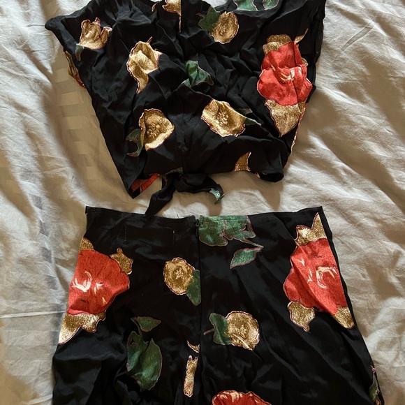 Purr melrose two piece set - Picture 3 of 5